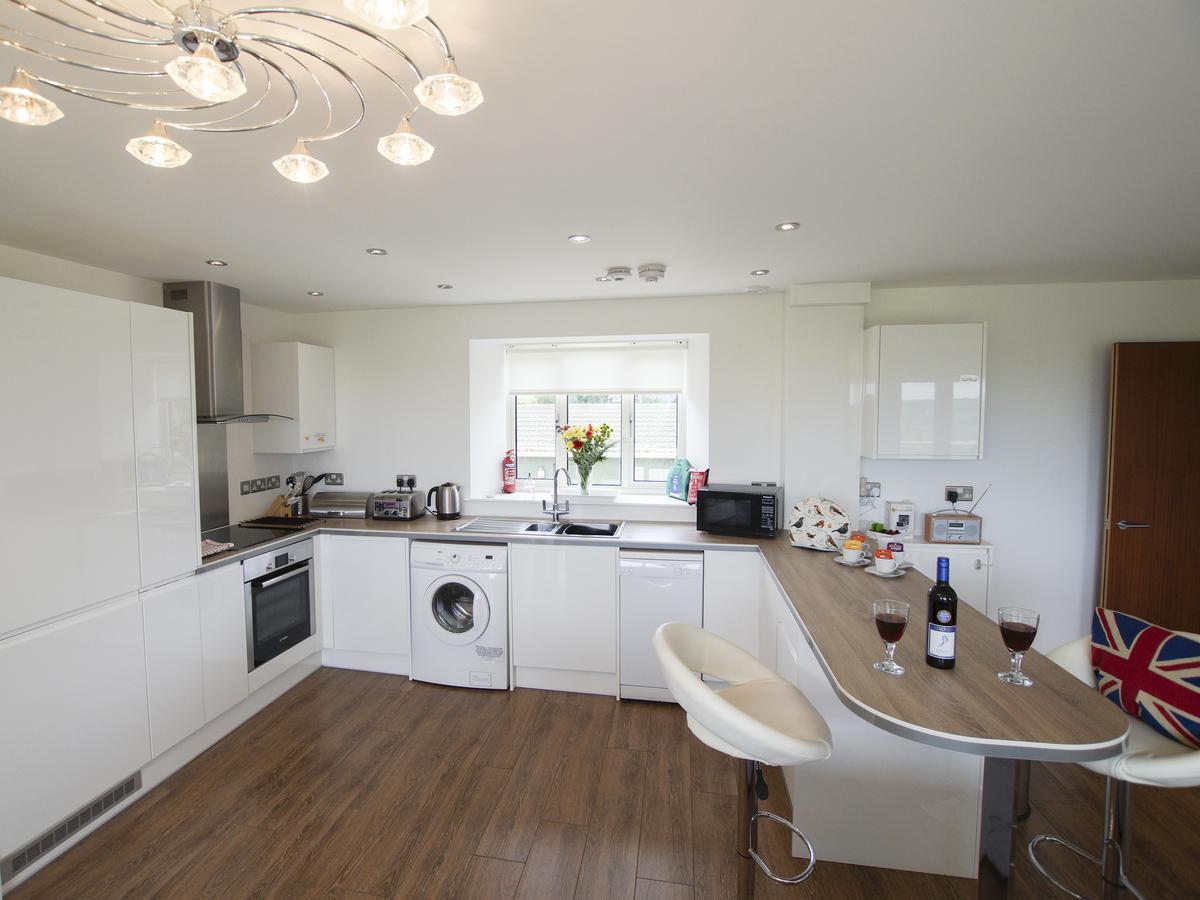 Beautiful Cotswold View Appartement Bourton-on-the-Water Buitenkant foto