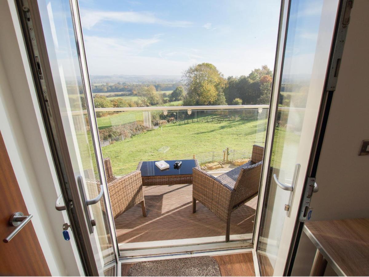 Beautiful Cotswold View Appartement Bourton-on-the-Water Buitenkant foto